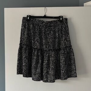 Elegant Black and White A-Line Skirt